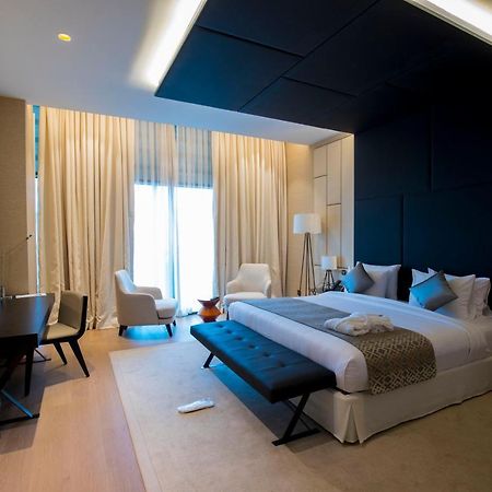 Grand Hotel De Kintele บราซซาวิล ภายนอก รูปภาพ